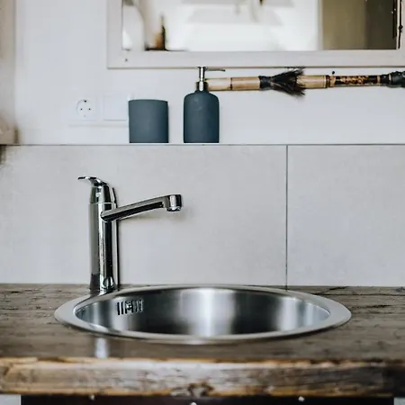 Μοτέλ Road Stop