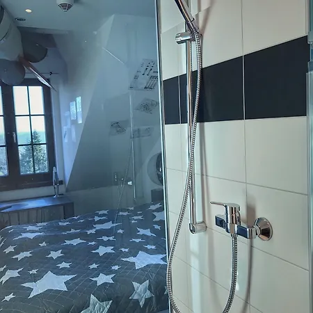 Road Stop Μοτέλ 4*