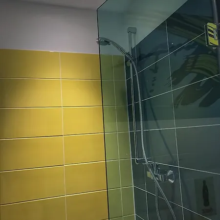 Road Stop 4* Βούρπεταλ