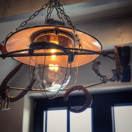 Road Stop 4* Βούρπεταλ