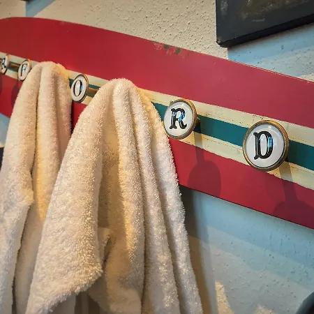 Μοτέλ Road Stop 4*