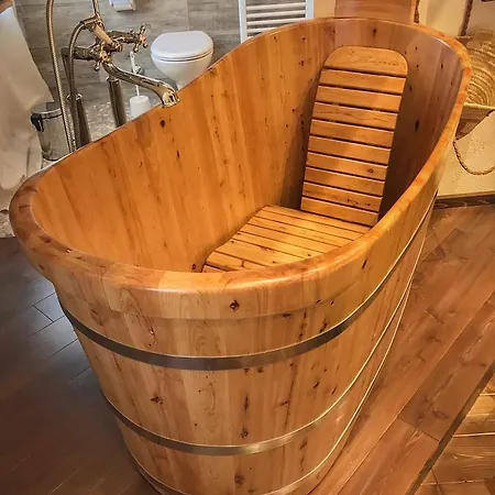 Μοτέλ Road Stop 4*