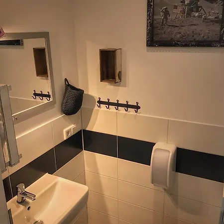 Road Stop 4* Βούρπεταλ