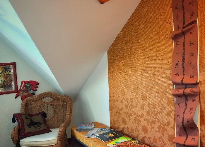 Road Stop מוטל וופרטל