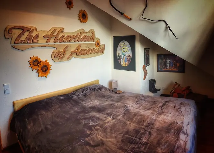 Road Stop 4* וופרטל